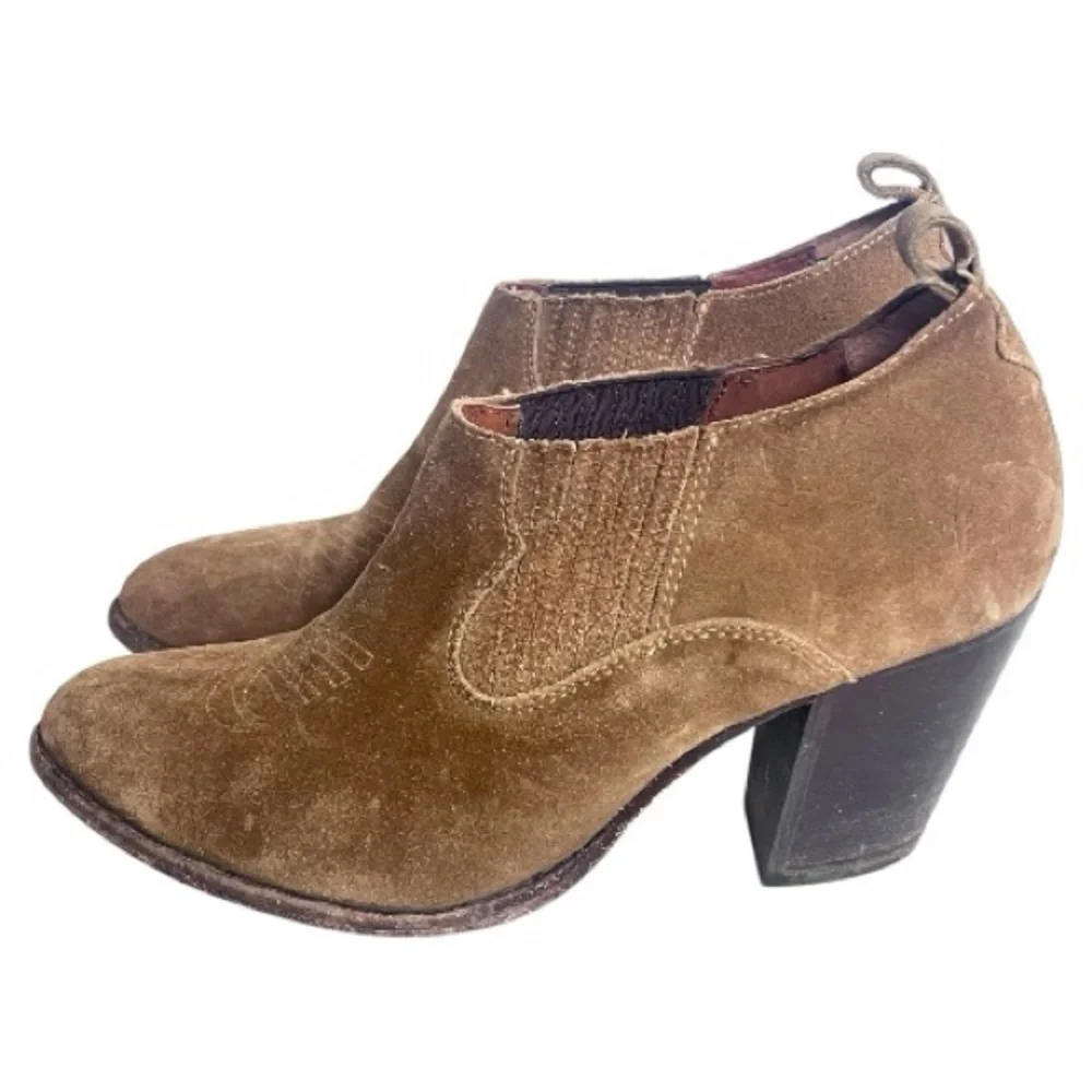 Frye Ilana Shootie Booties Womens Size 9 Brown Oiled Suede Western Ankle Boots